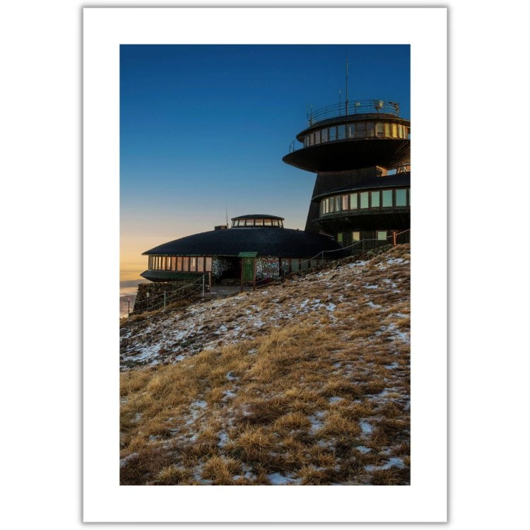 plakat karkonosze zmierzch na śnieżce z białym obramowaniem