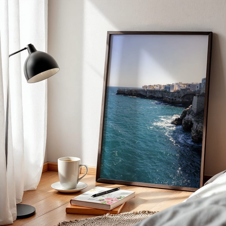 plakat polignano a mare w słońcu Apulii w czarnej ramie