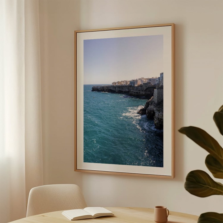 plakat polignano a mare w słońcu Apulii z białym obramowaniem dekoracja ścienna