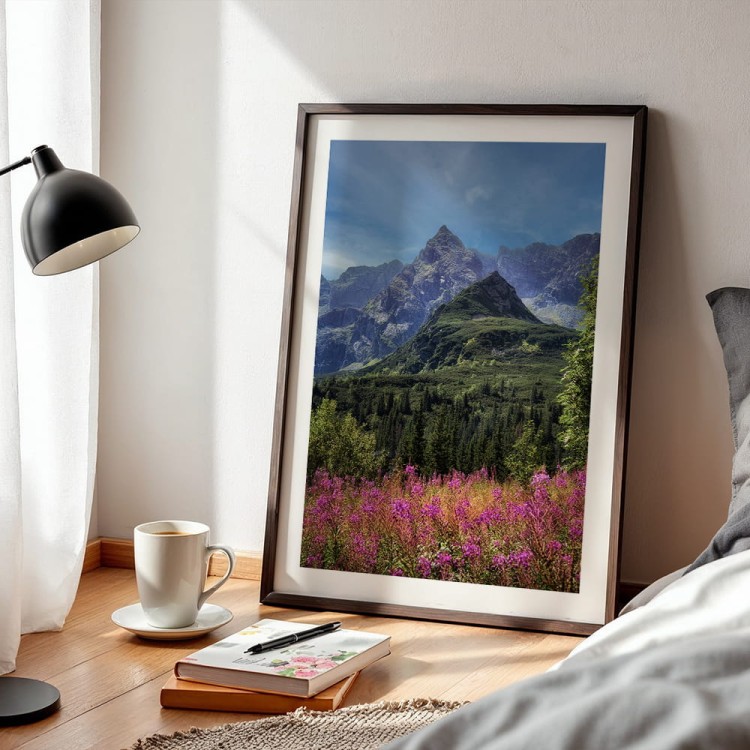 plakat tatry kościelec z białym obramowaniem w czarnej ramie