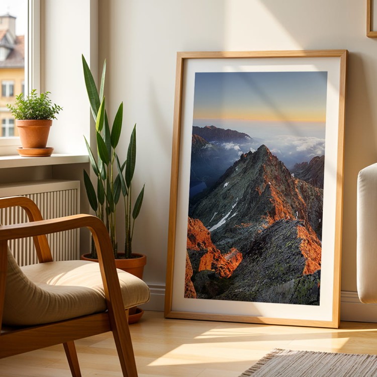 plakat tatry widok z rysów z białym obramowaniem w salonie