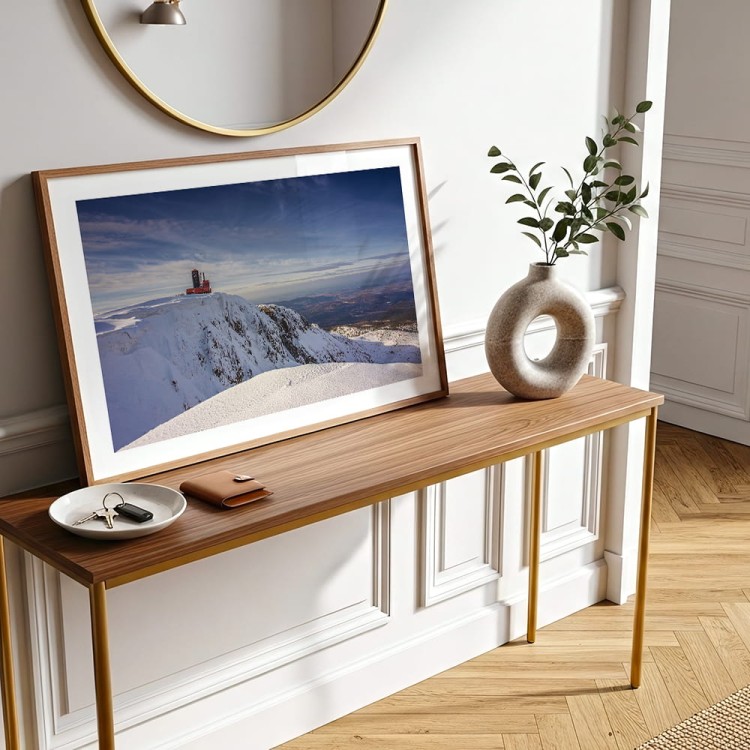 plakat karkonosze śnieżne kotły z białym obramowaniem w przedpokoju