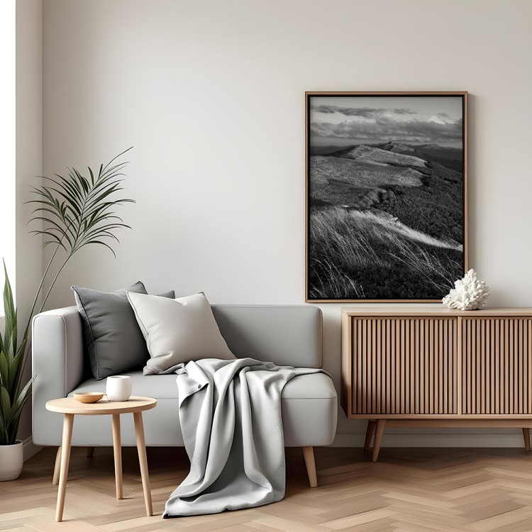 plakat bieszczady grzbiet połoniny w czerni i bieli w salonie