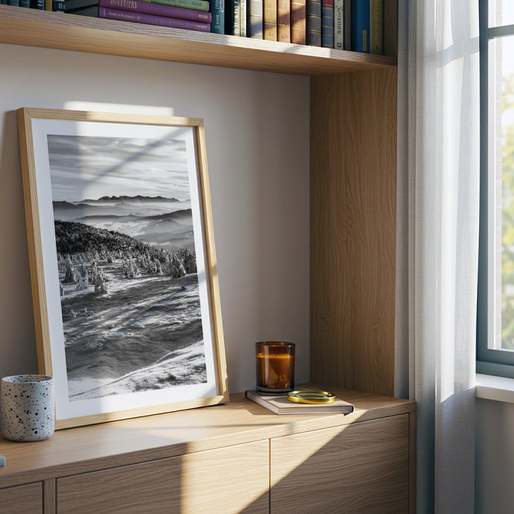plakat beskidy zimowa panorama gór z białym obramowaniem w drewnianej ramie dekoracja ścienna