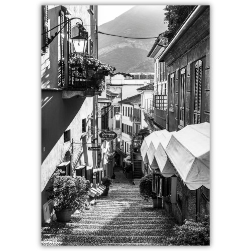 plakat bellagio uliczka nad jeziorem como w czerni i bieli