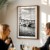 plakat florencjamost złotników nad arno w czerni i bieli z białym obramowaniem w restauracji